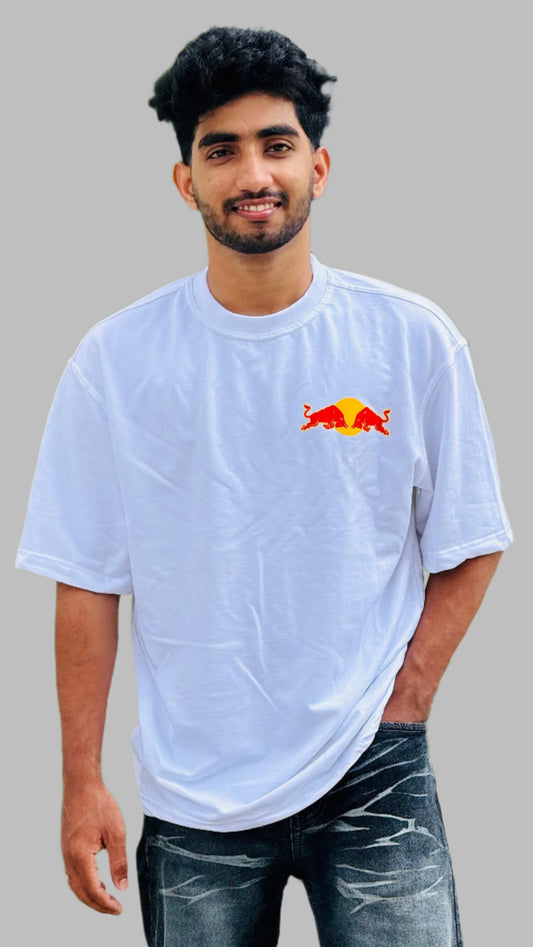 FIVE-SLEEVE WHITE T-SHIRT REDBULL